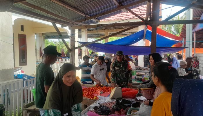 Suasana Pasar Bulontio Barat 