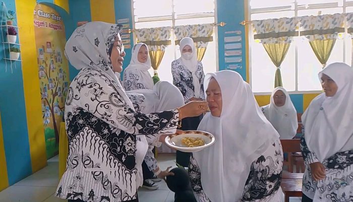 Meriahkan HUT PGRI ke-79 dan Hari Guru Nasional 2024, SDN 1 Anggrek Gelar Berbagai Lomba