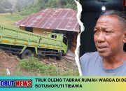Truk Oleng Tabrak Rumah Warga di Desa Botumoputi Tibawa