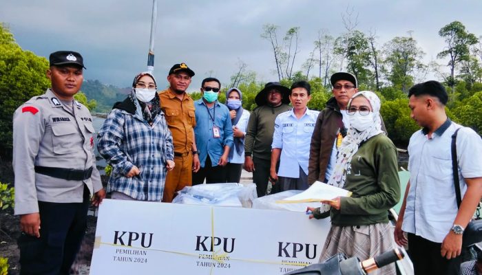 Karlina Koniyo, Komitmen Total Mengawal Suara Rakyat dari Ujung Pulau