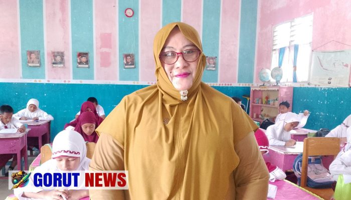 Monitoring dan Evaluasi, Kepala SDN 24 Tibawa Pantau Pelaksanaan SAS