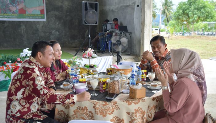 Dandim 1314/Gorut Letkol Inf Rayner Wajong Pererat Hubungan TNI dan Pemda Gorut di Perayaan Natal  