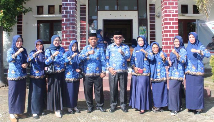 Camat Anggrek