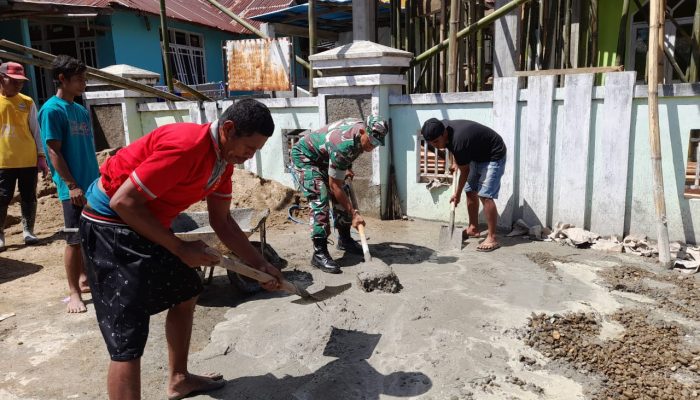 Babinsa Koramil 02/Atinggola Bersama Warga Gelar Karya Bakti di Dusun Hulawa