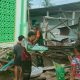 Babinsa Pratu Alvian Loppies Turut Serta Dalam Gotong Royong Pembersihan Masjid di Bulontio