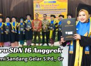 Salah Satu Guru SDN 16 Anggrek Resmi Sandang Gelar S.Pd., Gr