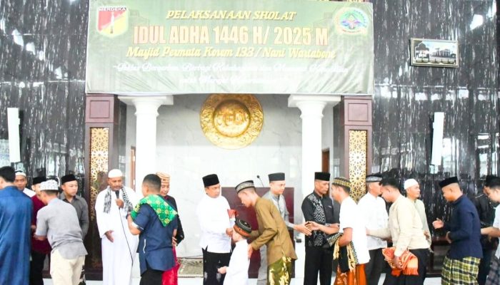 Kebersamaan dan Ketulusan Warnai Idul Adha di Korem 133/Nani Wartabone