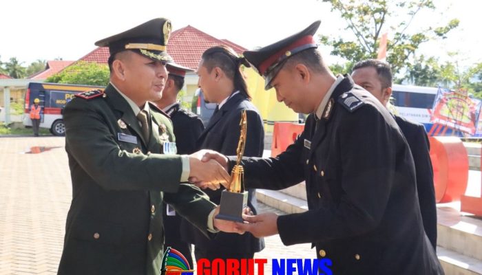 Dandim 1314/Gorut Hadiri HUT Bhayangkara ke-79: Sinergi TNI-Polri Jadi Fondasi Keamanan Daerah