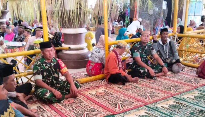 Letda Inf Satran Hadiri Maulid Nabi di Masjid Agung Baiturrahim Gorontalo Utara