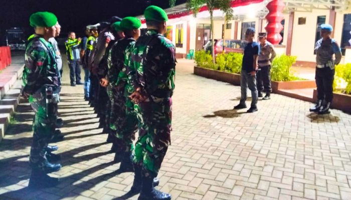 Kodim dan Polres Gorut Gelar Patroli Malam di Kwandang Jaga Kondusifitas