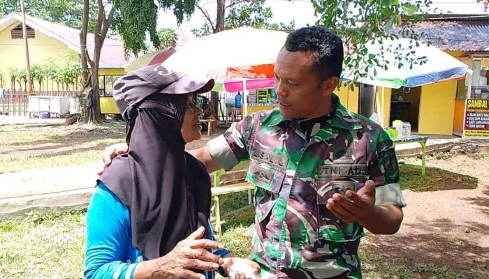 Kisah Oma Mina, Penjaga Taman Rakyat yang Disapa Sertu La Sali