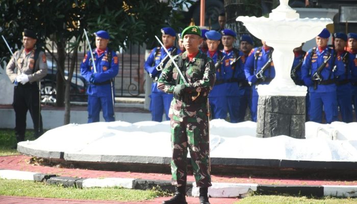 Danyonif 713/ST Tampil Sebagai Komandan Upacara Hari Kesaktian Pancasila