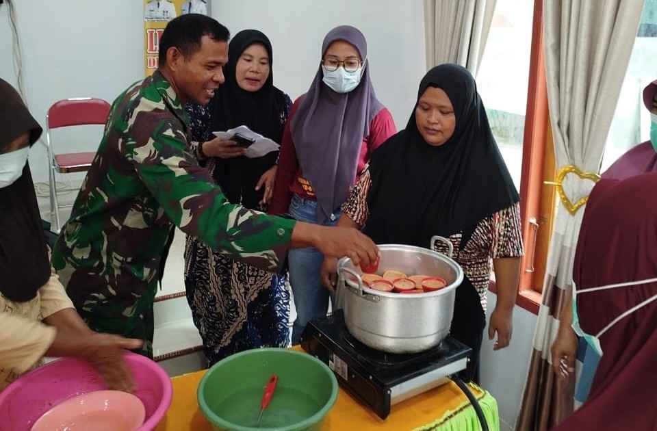 Koramil Atinggola Dampingi Program DASHAT untuk Tekan Stunting di Ipilo