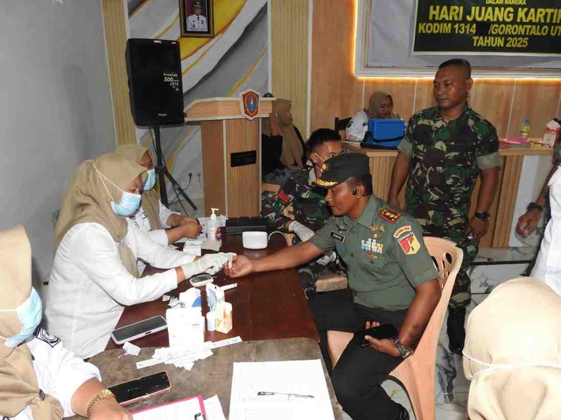 Kodim Gorut Gelar Bakti Kesehatan Peringati Hari Juang TNI AD 2025 di Leboto