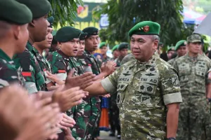 Danrem 133/NW Dampingi Pangdam XIII/Merdeka Kunjungan Kerja ke Brigif 22/Otamanasa