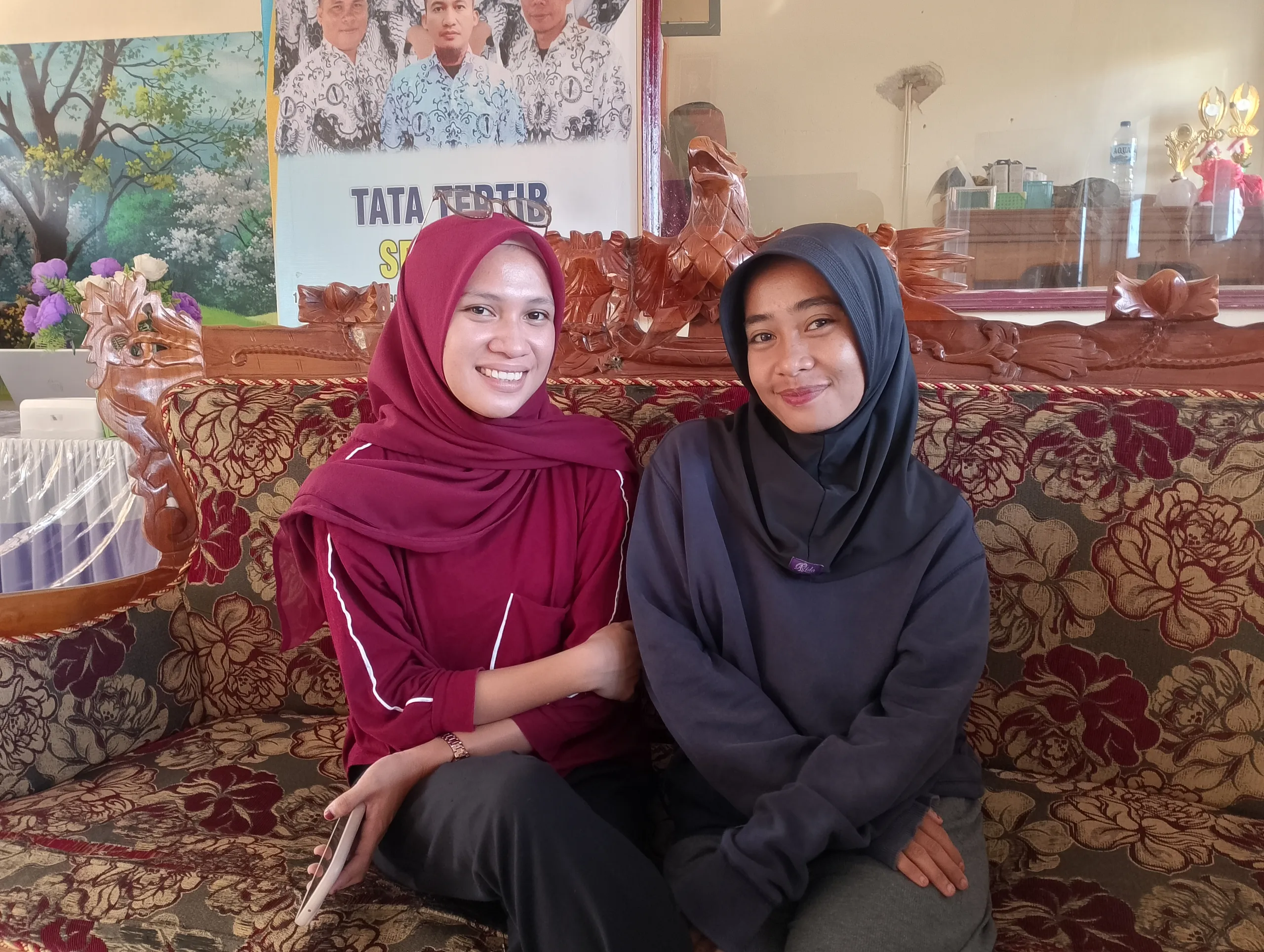 Nirmawati Aswadi dan Alya Ahmad Dampingi Mahasiswa KKST Kunjungi SDN 16 Anggrek