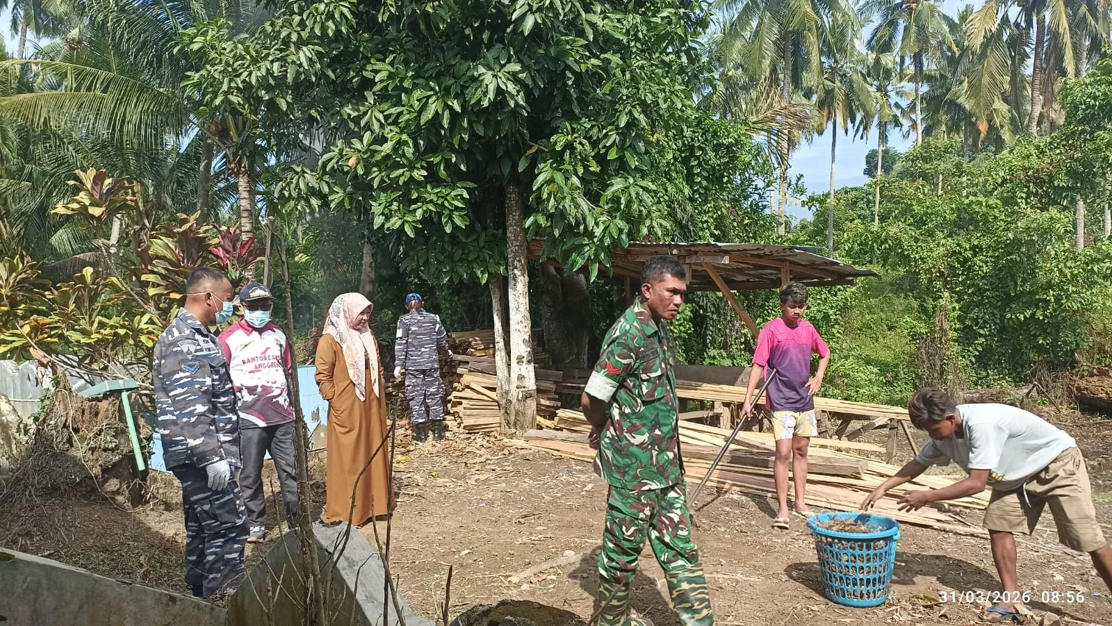 Camat Anggrek Bersama Lintas Sektor Gelar Aksi Mopoberesi Kambungu Guna Tekan DBD