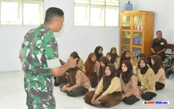Tanamkan Jiwa Nasionalisme Sejak Dini, Satgas TMMD ke-128 Berikan Penyuluhan Wawasan Kebangsaan di SMKN 1 Botumoito