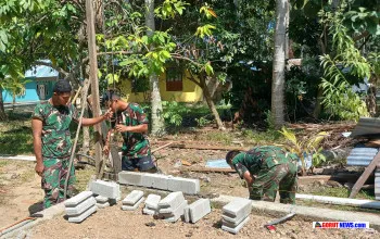 TNI Manunggal Membangun Desa: Memahat Senyum di Wajah Boalemo Melalui Bedah Rumah