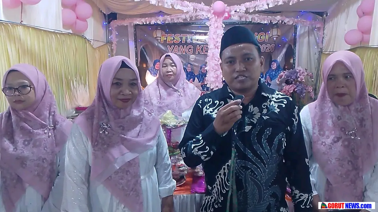Sajikan 15.000 Kue Gratis dan Bagi-bagi Seragam Sekolah, Festival Apangi Tolotio Berlangsung Meriah