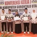 Sidiq Gusasi Raih Terbaik Satu Pengelolaan Sistem Informasi Keanggotaan PGRI