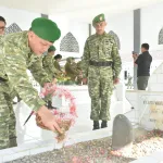 HUT ke-8 Korem 133/Nani Wartabone, Danrem Ziarah Bersama Keluarga Besar Pahlawan Nasional