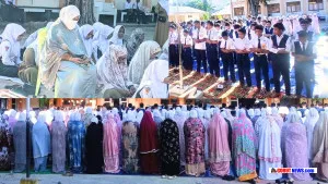 SMPN 1 Kwandang Gelar Shalat Gaib untuk Kenang Pusdin Abubakar