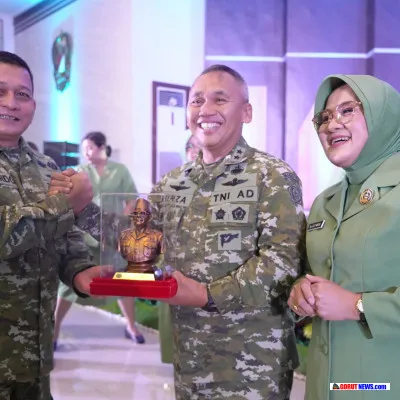 Danrem 133/Nani Wartabone Hadiri Tradisi Lepas Sambut Pangdam XIII/Merdeka